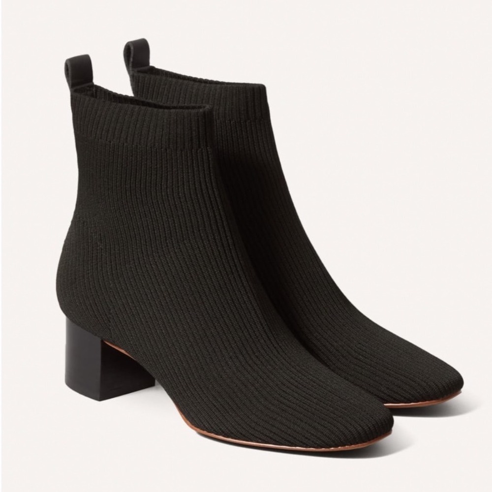 Everlane The Glove Boot Black Ribbed Knit Boots Women's Size 10.5 $178
